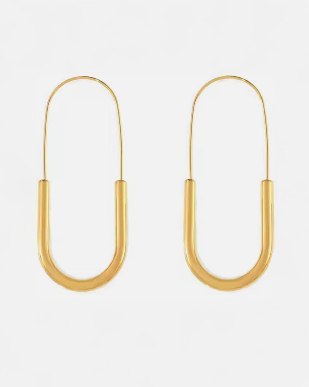 103-paperclip-hoop-earrings-gold-1.webp