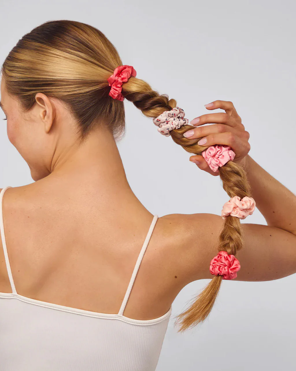 1084-cherry-blossom-ruched-satin-scrunchies-set-of-5-1.webp