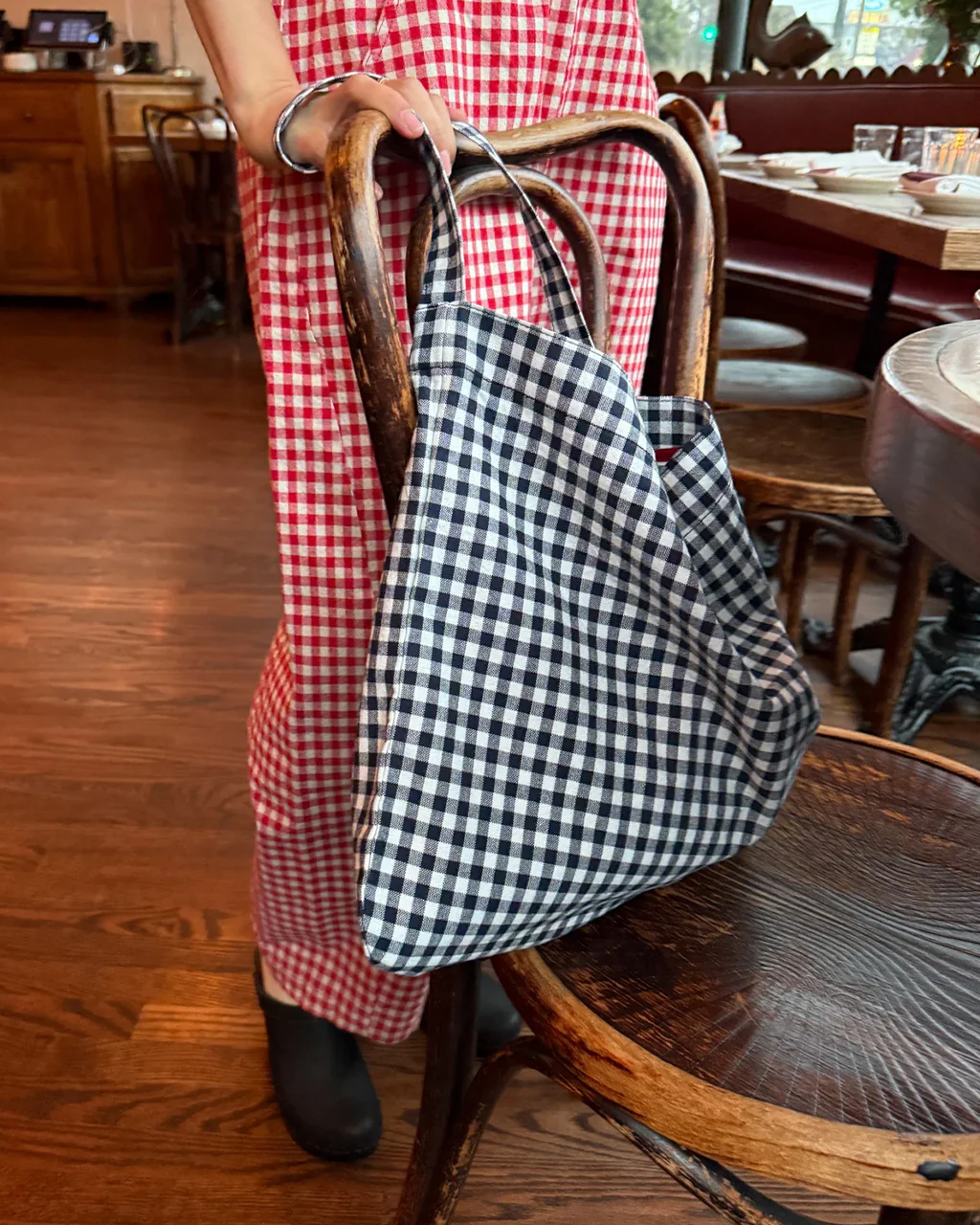 Happy Carry Bag - Navy Gingham