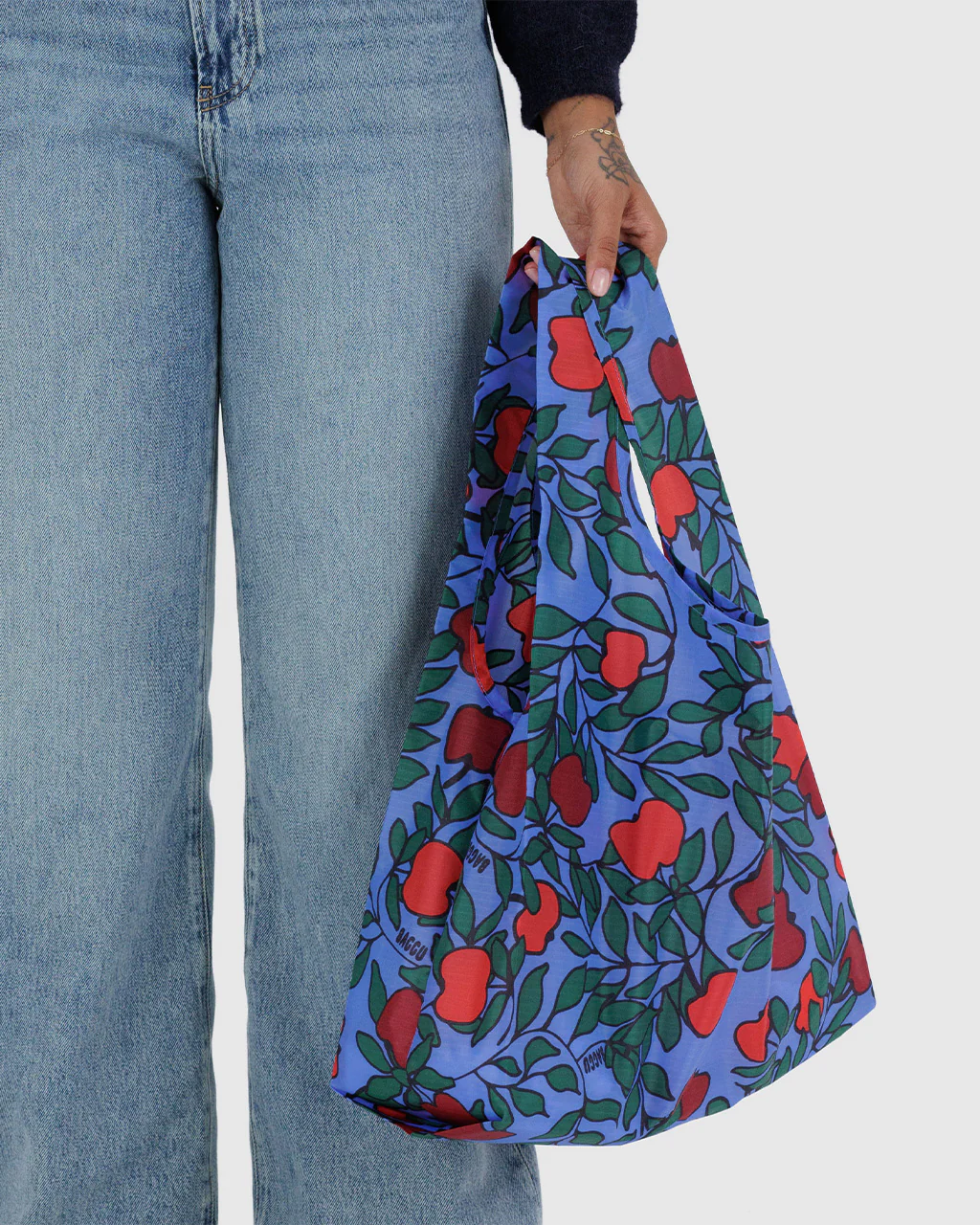 129-standard-baggu-apple-tree-1.webp