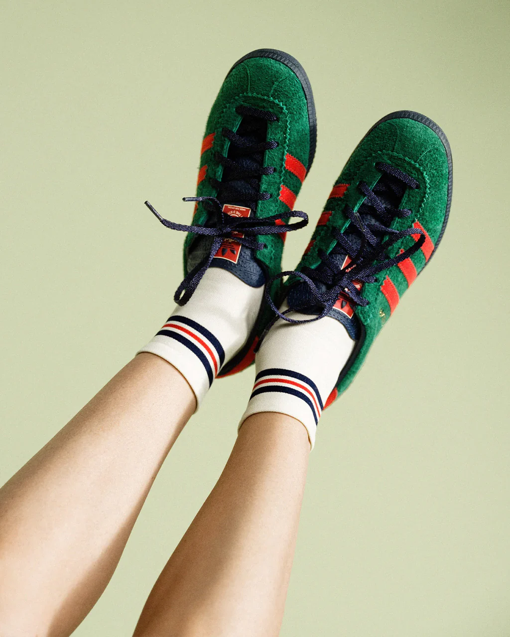 176-billie-sporty-short-crew-socks-1.webp