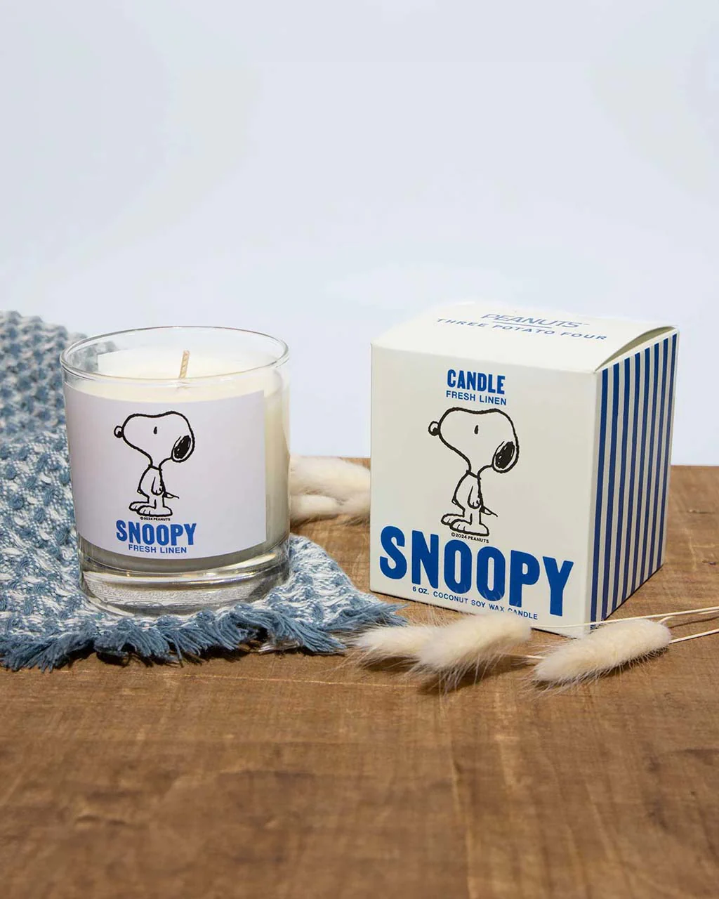 Classic Snoopy Candle - Fresh Linen