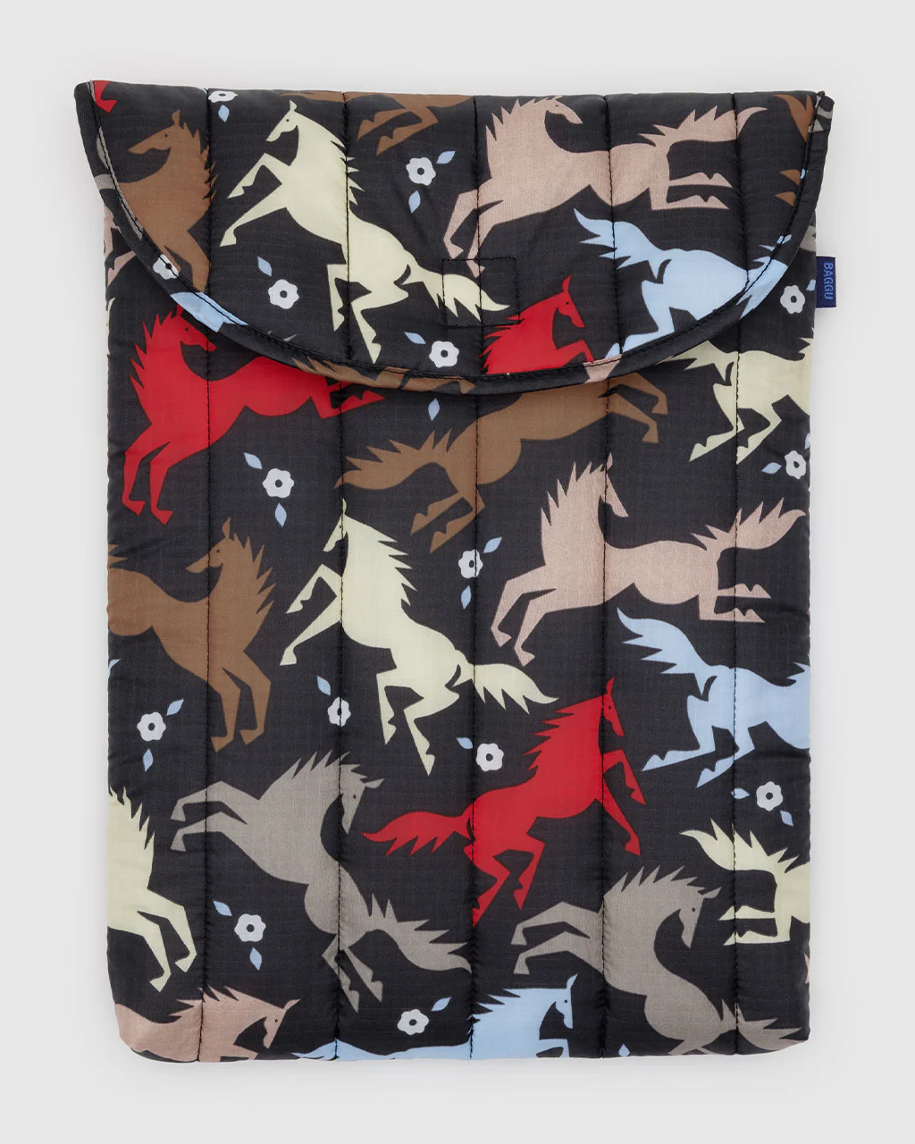 Puffy Laptop Sleeve 16" - Horse Cut-Outs