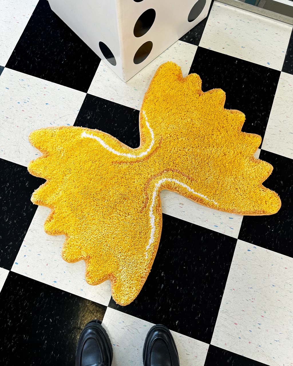 2114-farfalle-rug-1.jpg