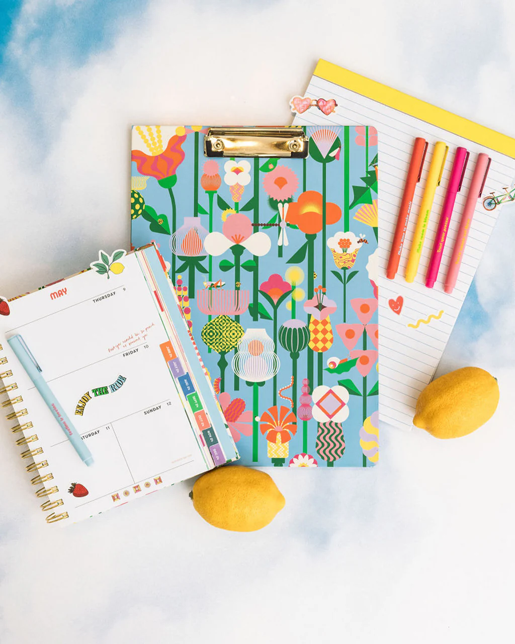 2231-get-it-together-clipboard-folio-geometric-floral-1.webp