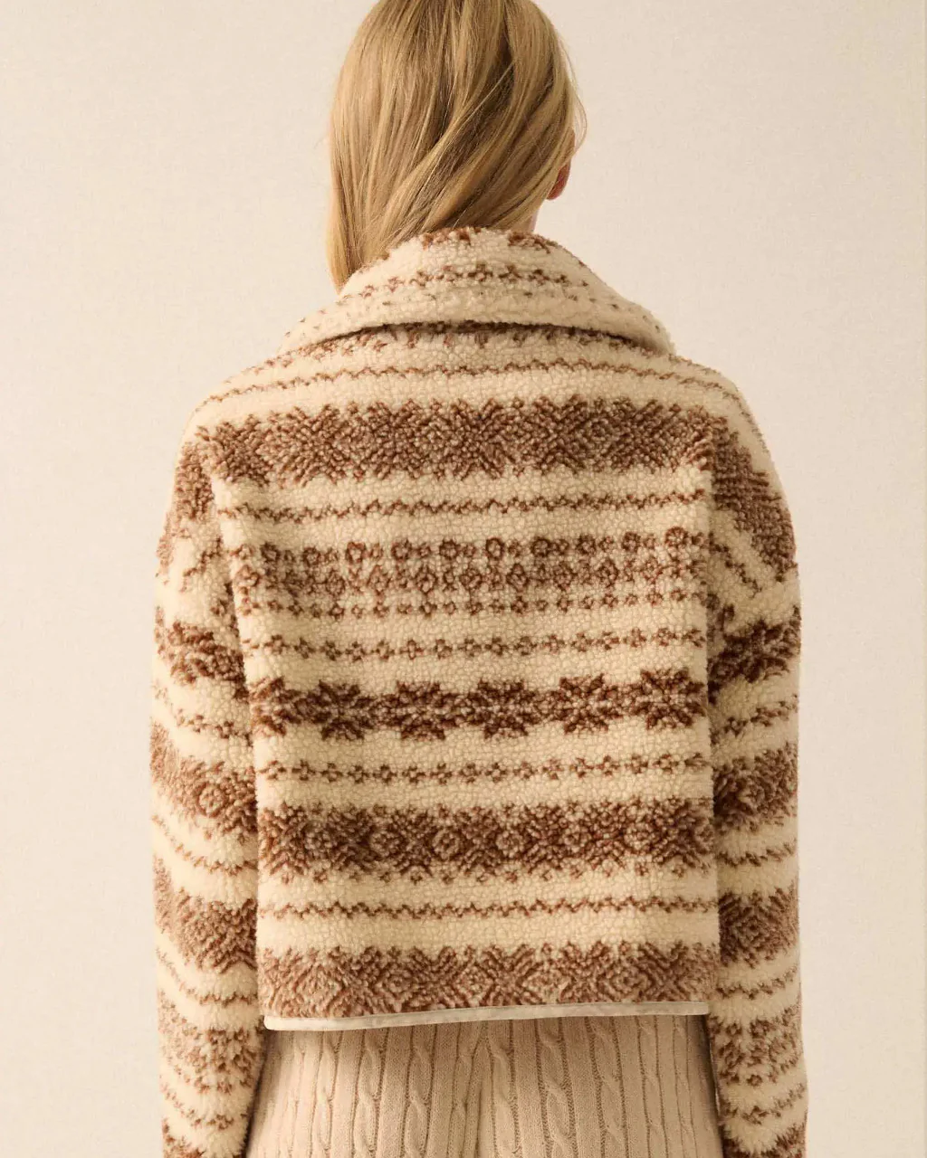 2425-highland-trails-alpine-print-sherpa-fleece-jacket-1.webp