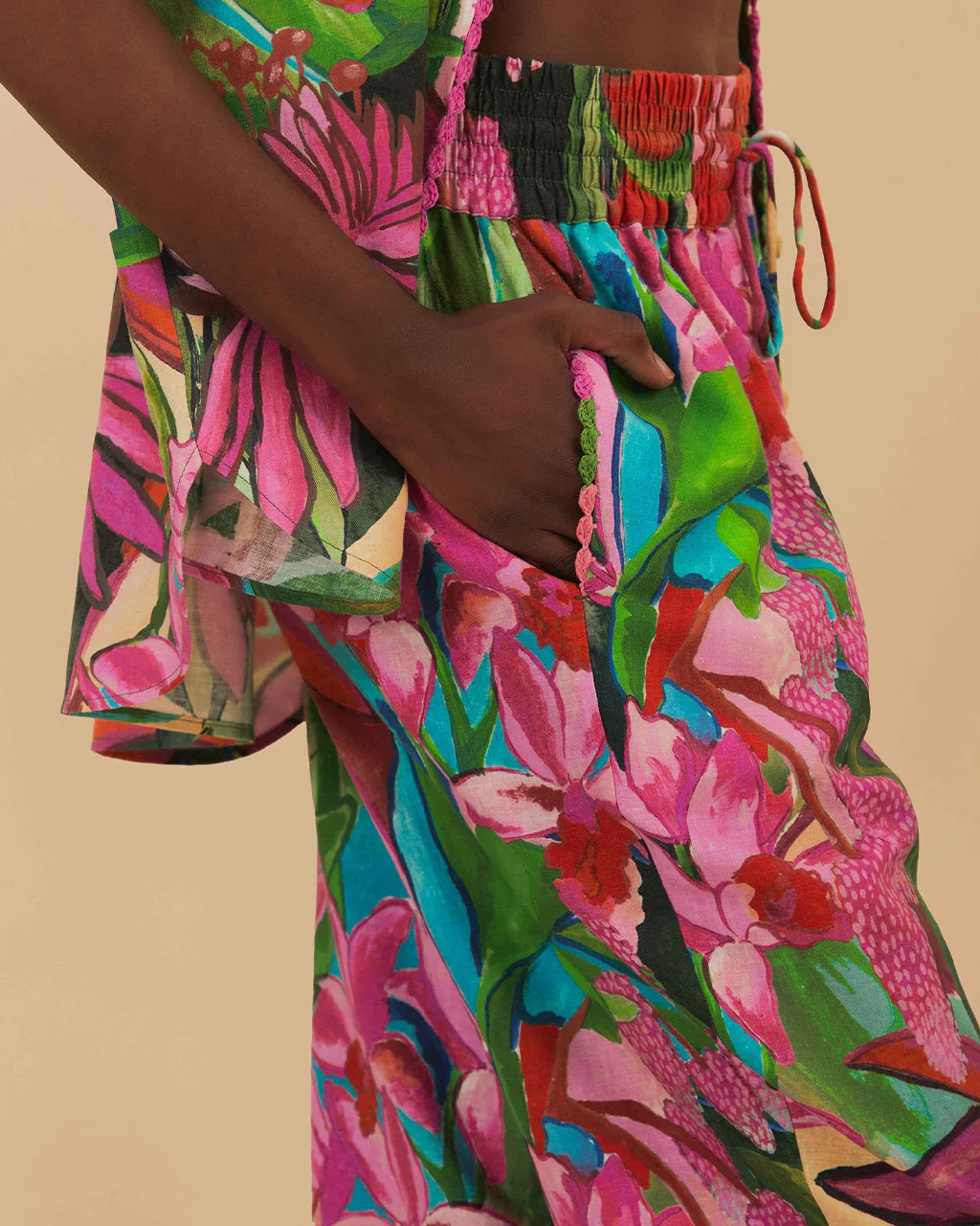 2557-jardin-de-reve-pants-1.webp