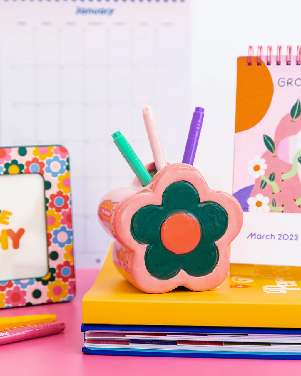Mod Floral Vase / Pencil Cup