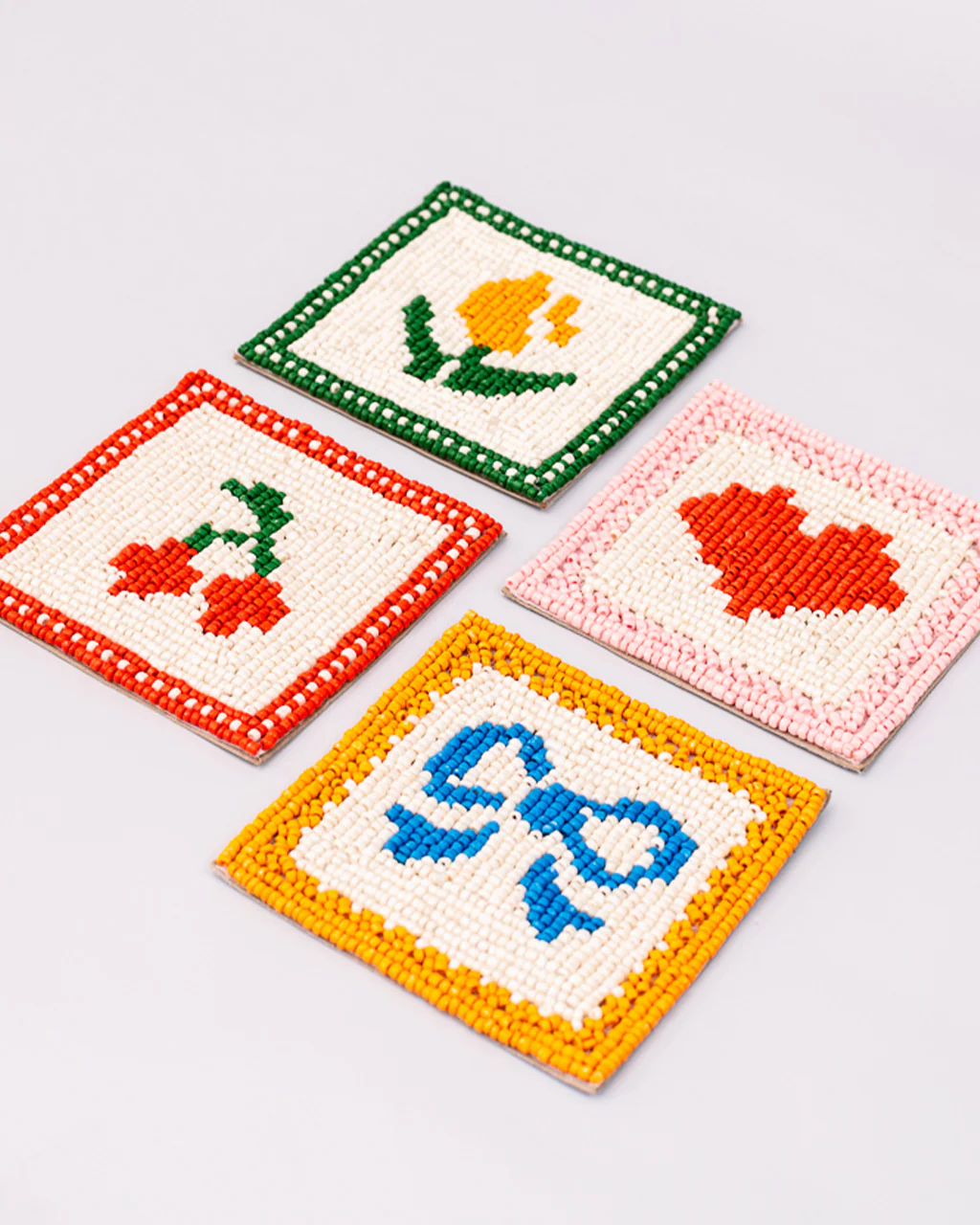 3336-quilt-beaded-coaster-set-1.webp