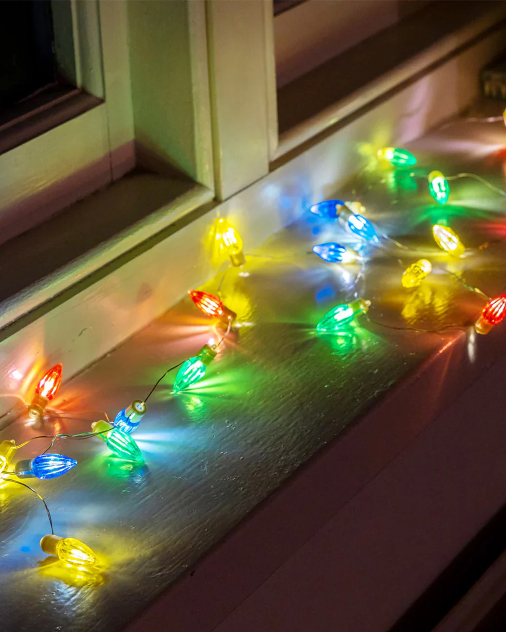 3420-retro-pop-bulb-led-string-lights-1.webp
