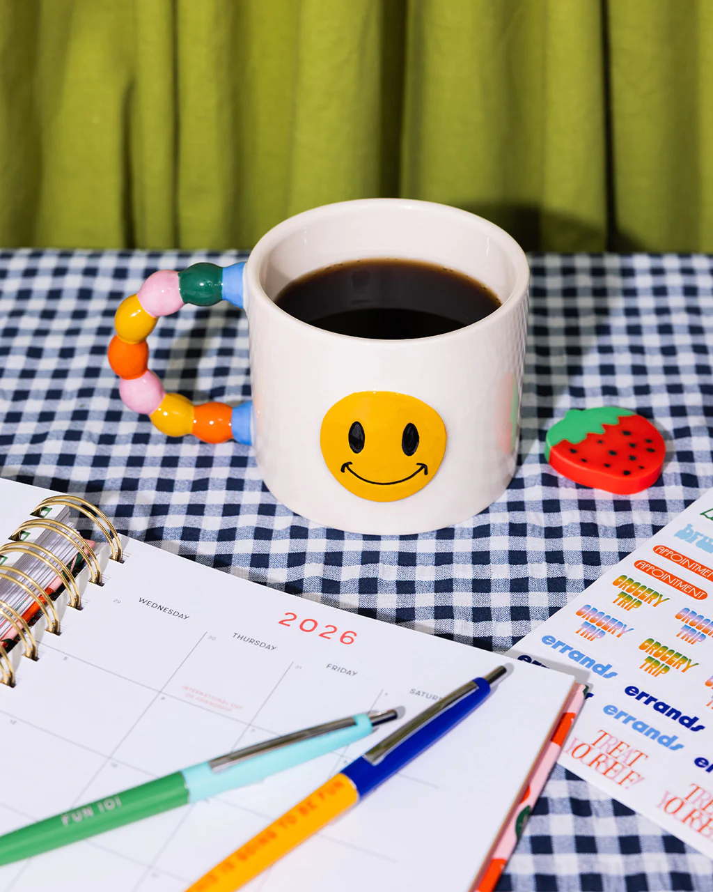 3610-smiley-face-ceramic-mug-1.webp
