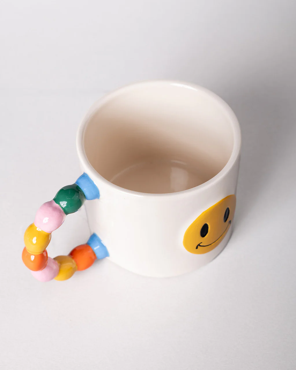 3610-smiley-face-ceramic-mug-1.webp