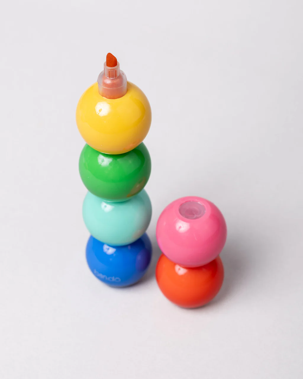 3626-stacking-highlighters-shapes-1.webp