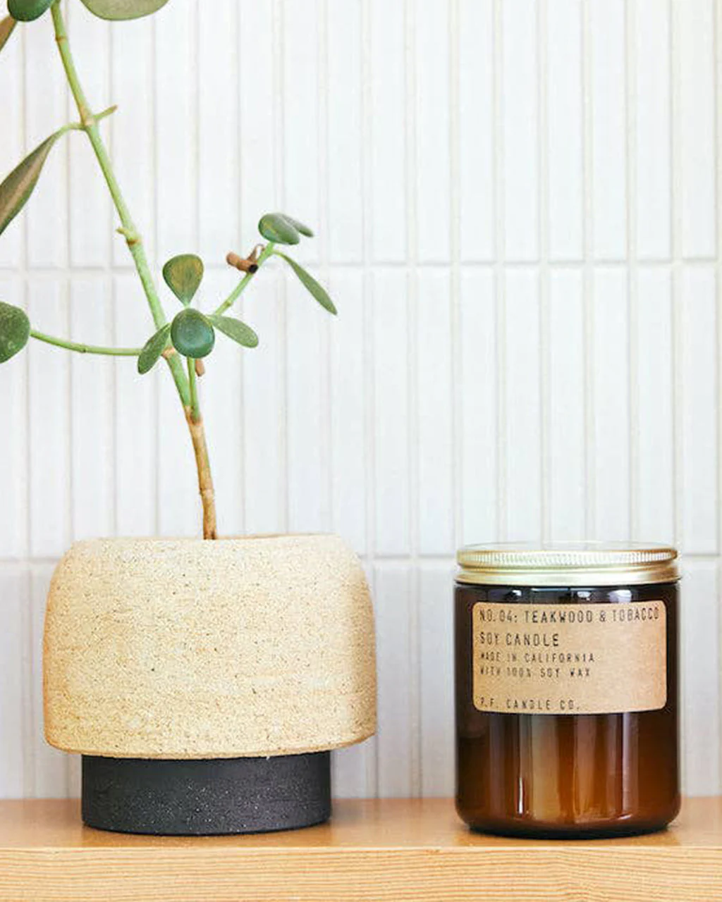 Standard Candle - Teakwood & Tobacco 1 3646-standard-candle-teakwood-tobacco-1.webp