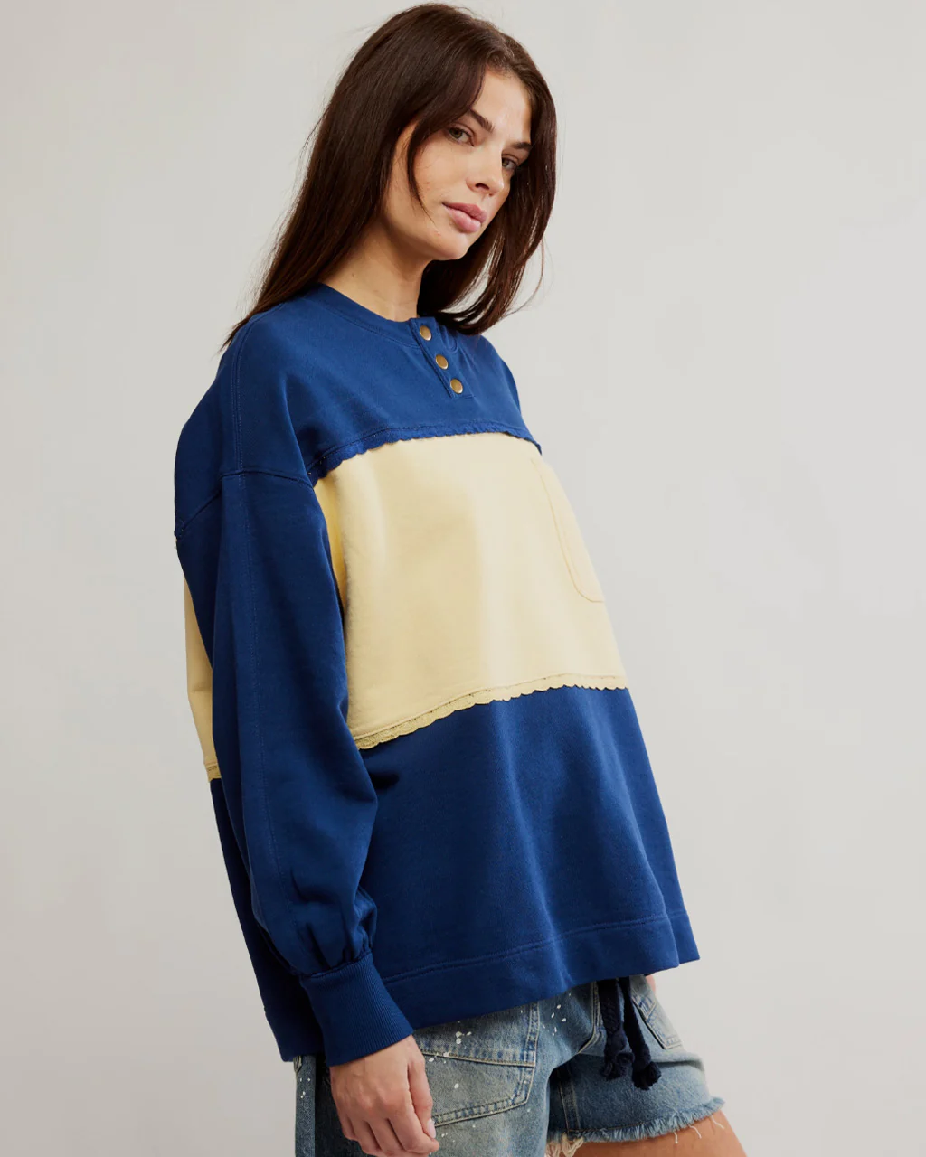 3707-strawberry-sweatshirt-oceana-combo-1.webp