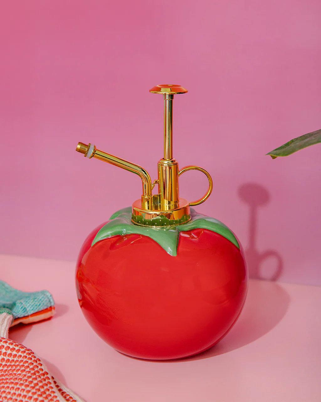 3865-tomato-plant-mister-1.webp
