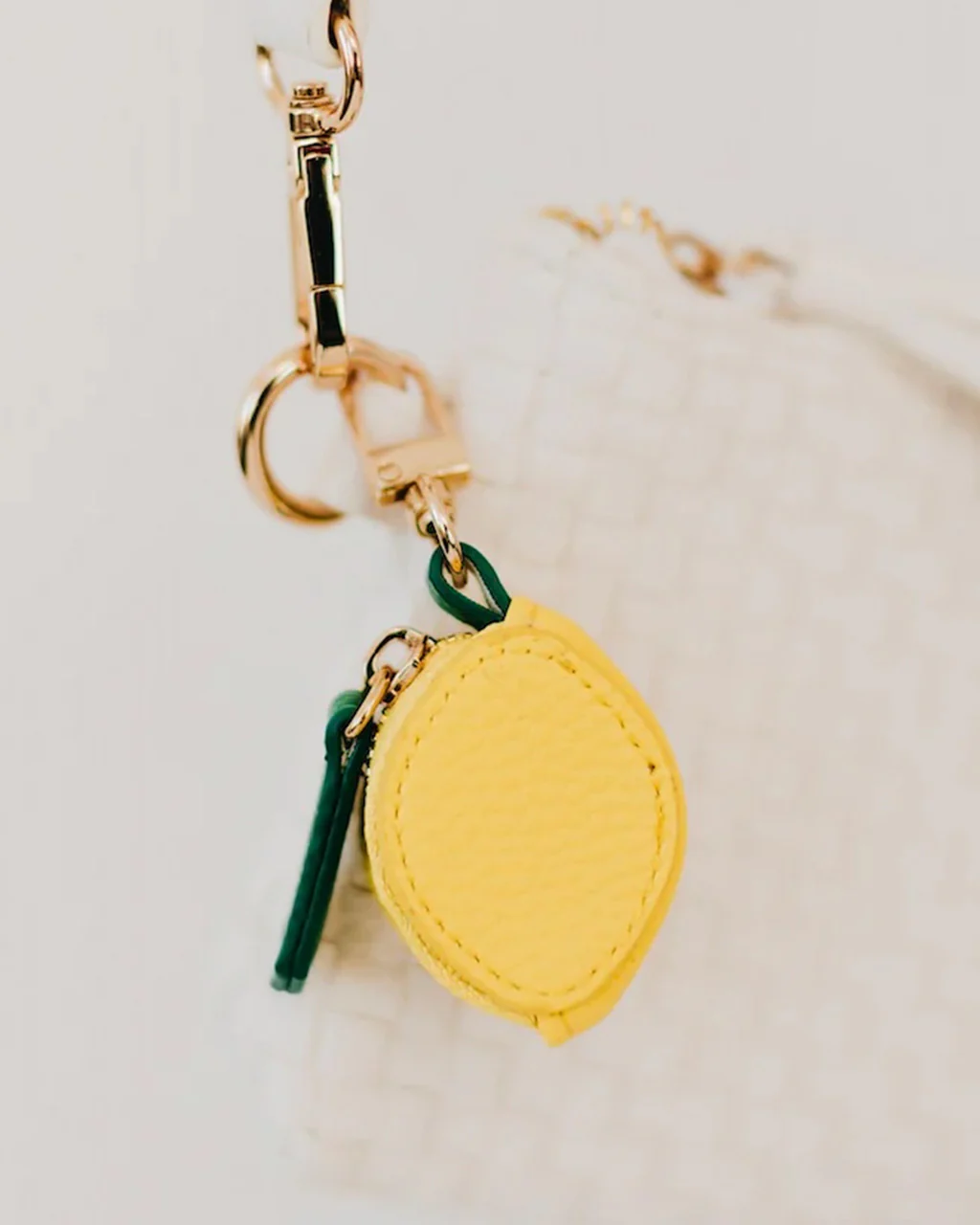 394-cutie-fruit-bag-charm-lemon-1.webp