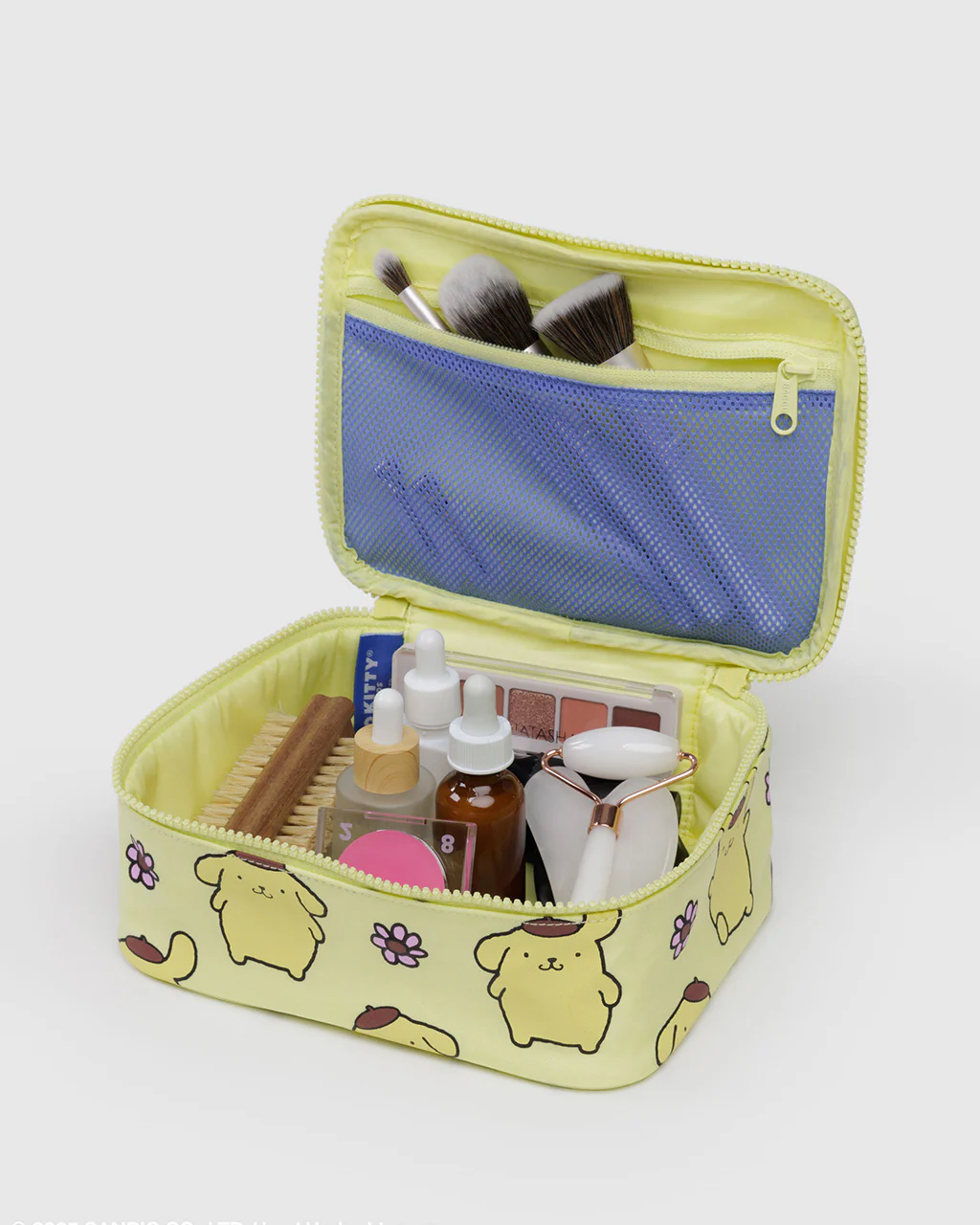 398-small-cosmetic-case-pompompurin-1.webp