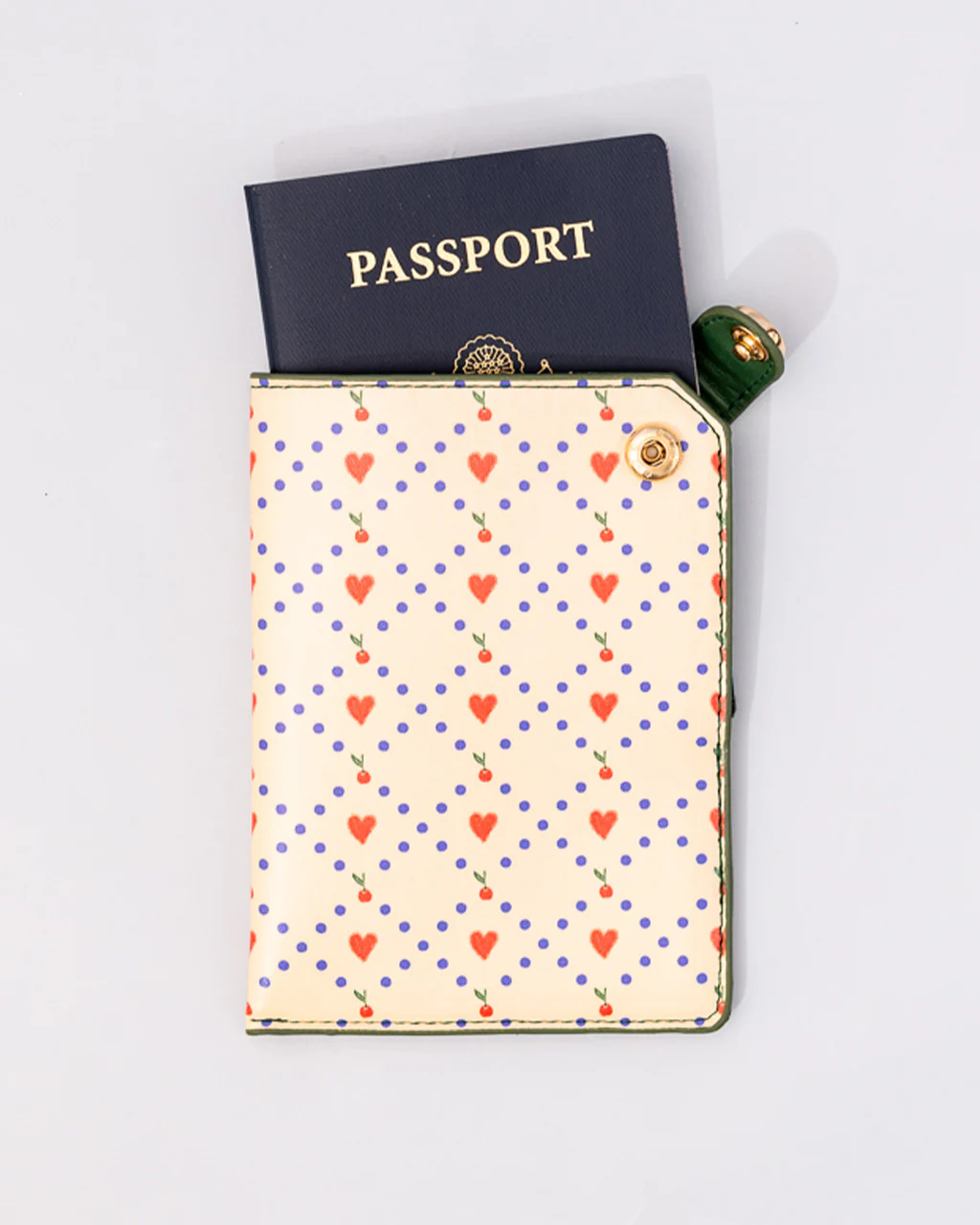 468-getaway-passport-holder-cherry-hearts-1.webp