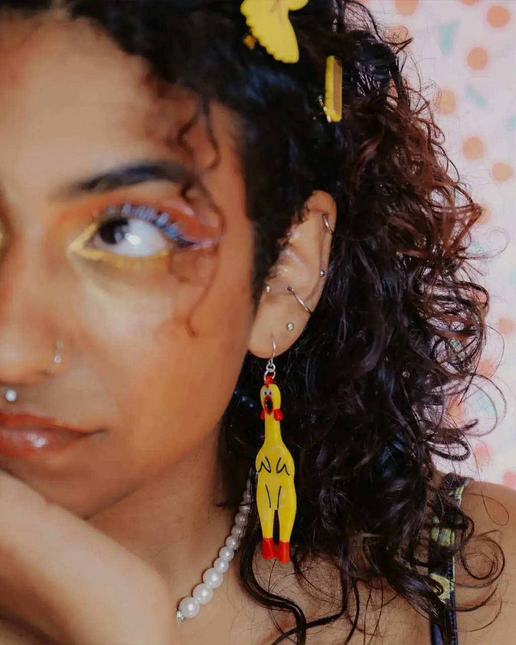 612-rubber-chicken-earrings-1.webp