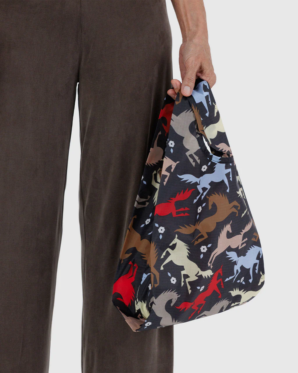 73-baby-baggu-horse-cut-outs-1.webp