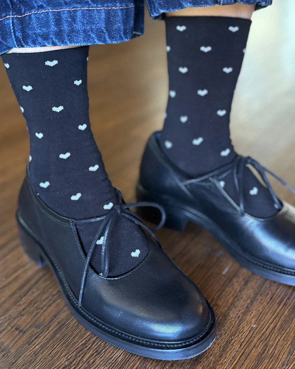 Heart Sneaker Socks - Black + Cream