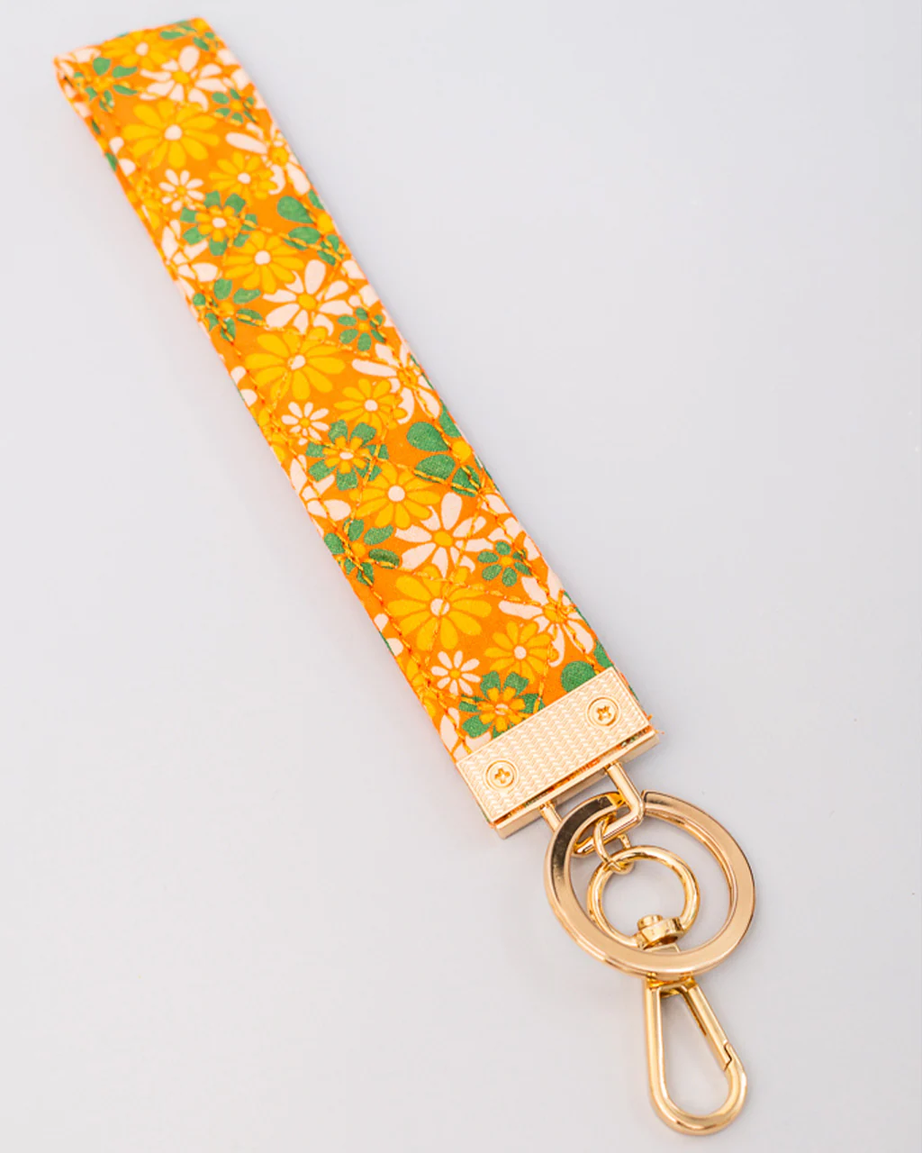 998-retro-floral-wristlet-keychain-1.webp