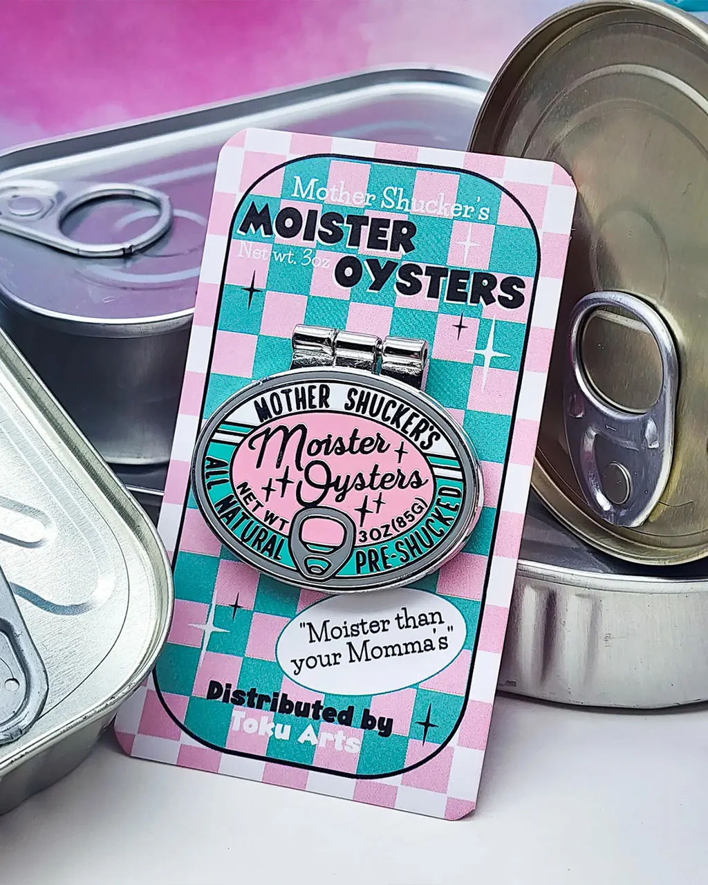999-tinned-oysters-enamel-pin-1.webp